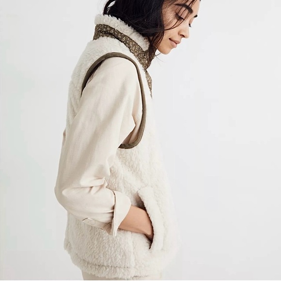 Madewell Faux Shearling Vest NG663 XXS Olive Green Trim Pockets Fall Winter Cozy - Picture 2 of 12